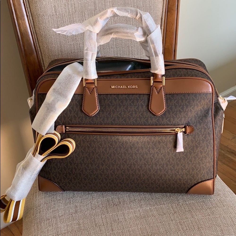 Michael Kors Weekender Brown
